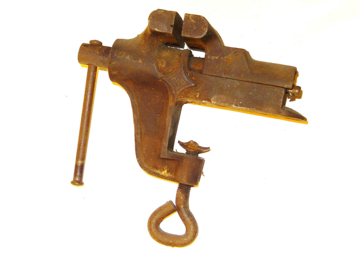Schraubstock Antik (gemarkt mit 3) Werkzeug Tischschraubstock