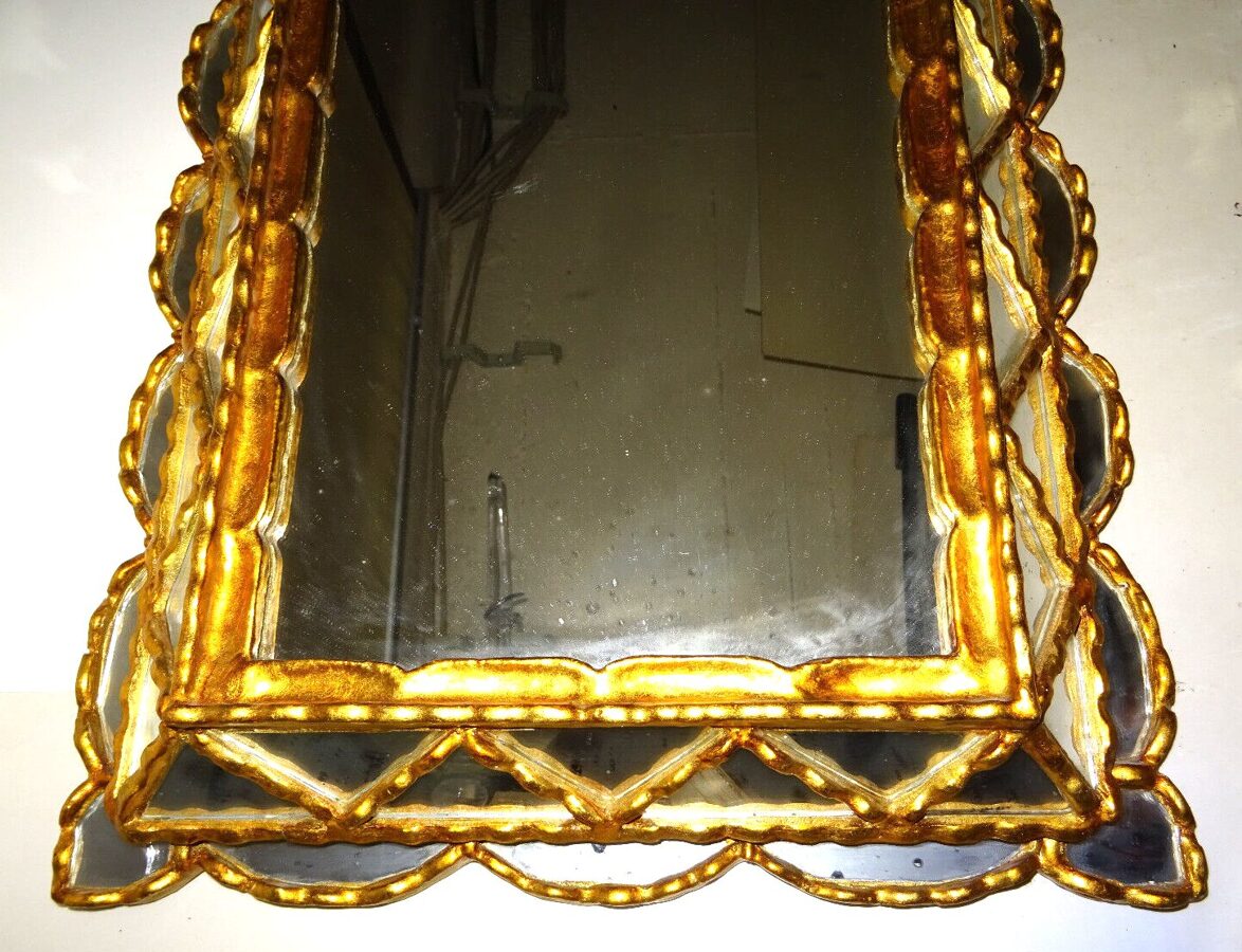 Barock Rokoko Spiegel Wandspiegel Goldrahmen Antik Mirror Pompös Holz 62x40cm