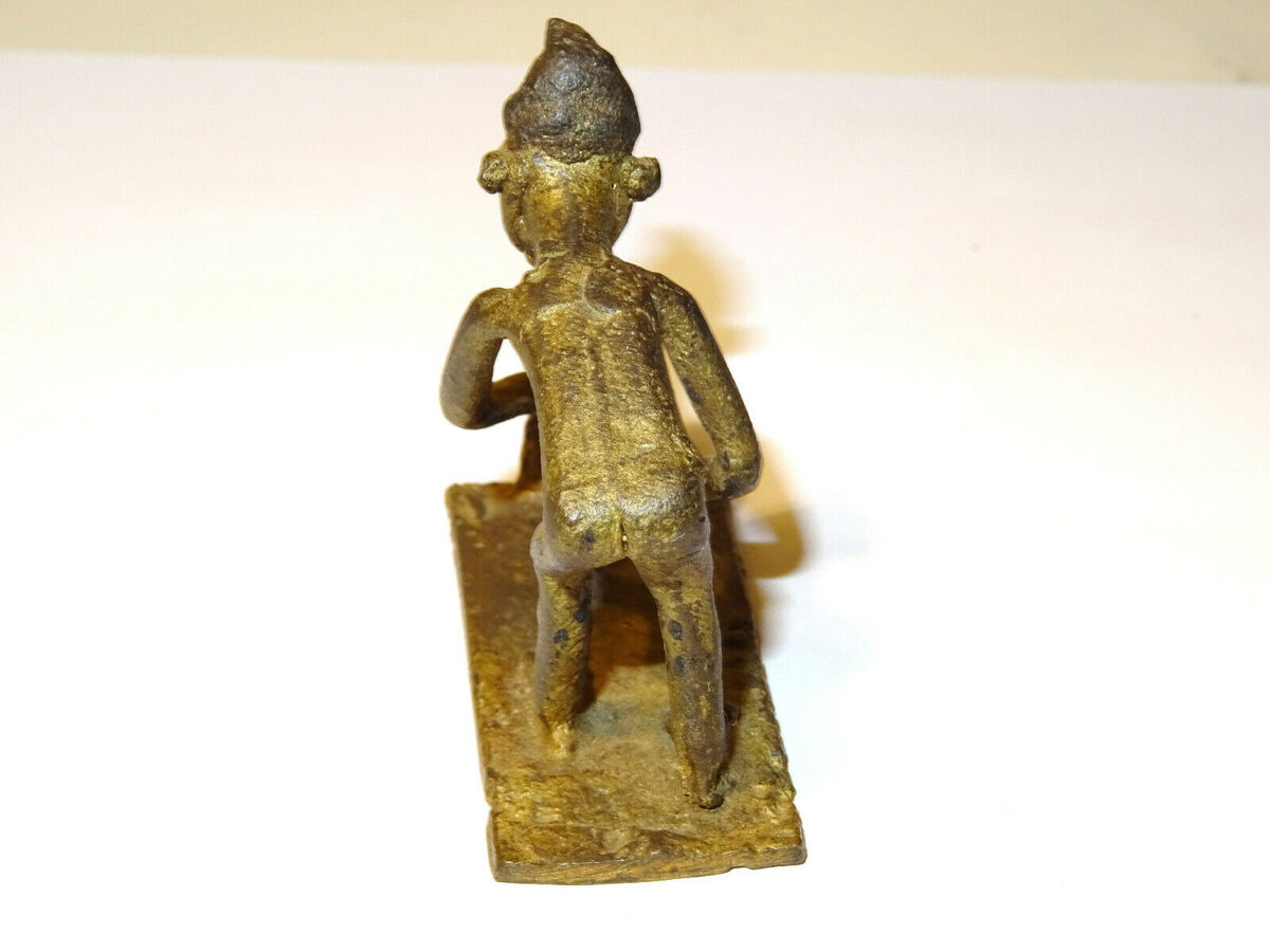 Afrikanische primitive Kunst Schamanen Aschanti Figur Bronze Bauer 5cm.