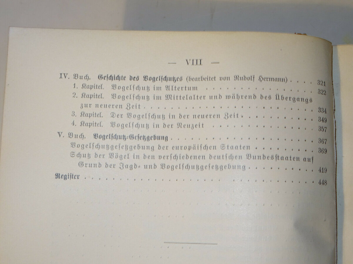 Dr. Carl R. Hennicke: Handbuch des Vogelschutzes. Creutz-Verlag, Magdeburg, 1912