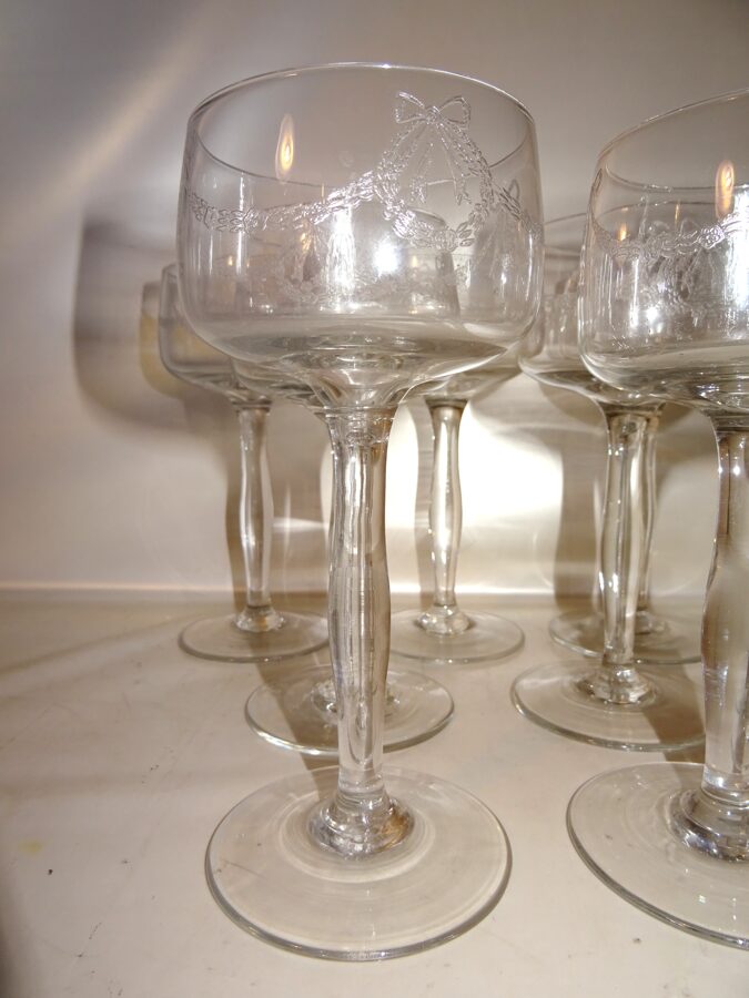 7 Weingläser mit geäztem Muster Wein Glas Gläser Art Deco Vintage H:18cm ∅:8cm