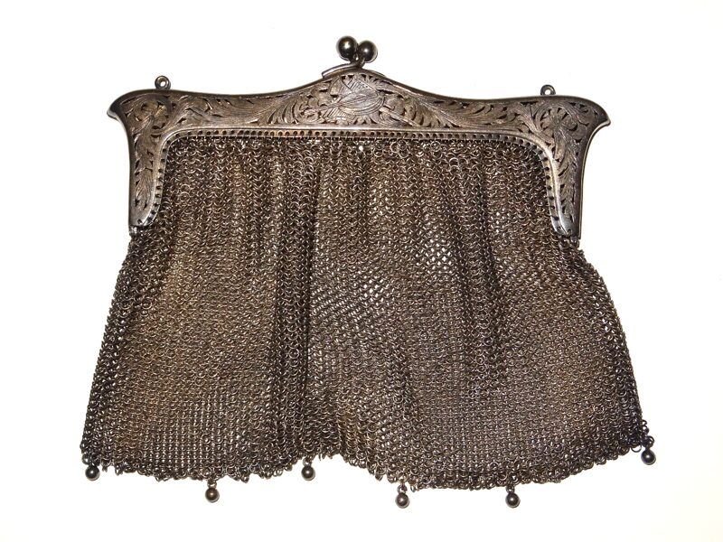 Wunderschöne Kettentasche, Abendtasche, Alpacca Tasche Antik Vintage 16,5x15cm