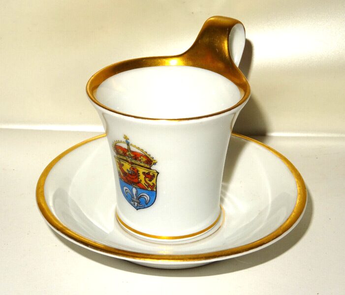 Fürstenberg Porzellan Mokka Tasse + Untertasse (Wappen Darmstadt) Antik Goldrand