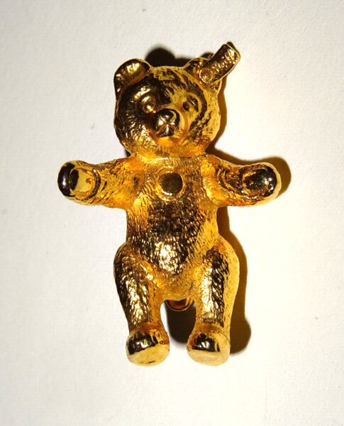 Steiff Bär Teddybär Brosche vergoldet Knopf im Ohr Anstecker 3cm