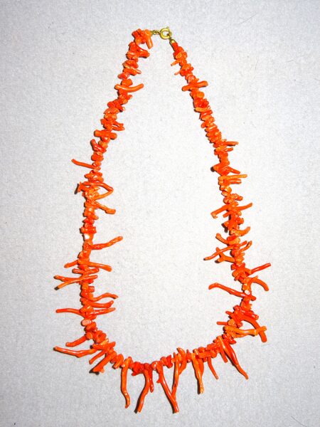 Wunderschöne Korallenkette Antike Halskette Vintage Koralle rot Stabkoralle 48cm